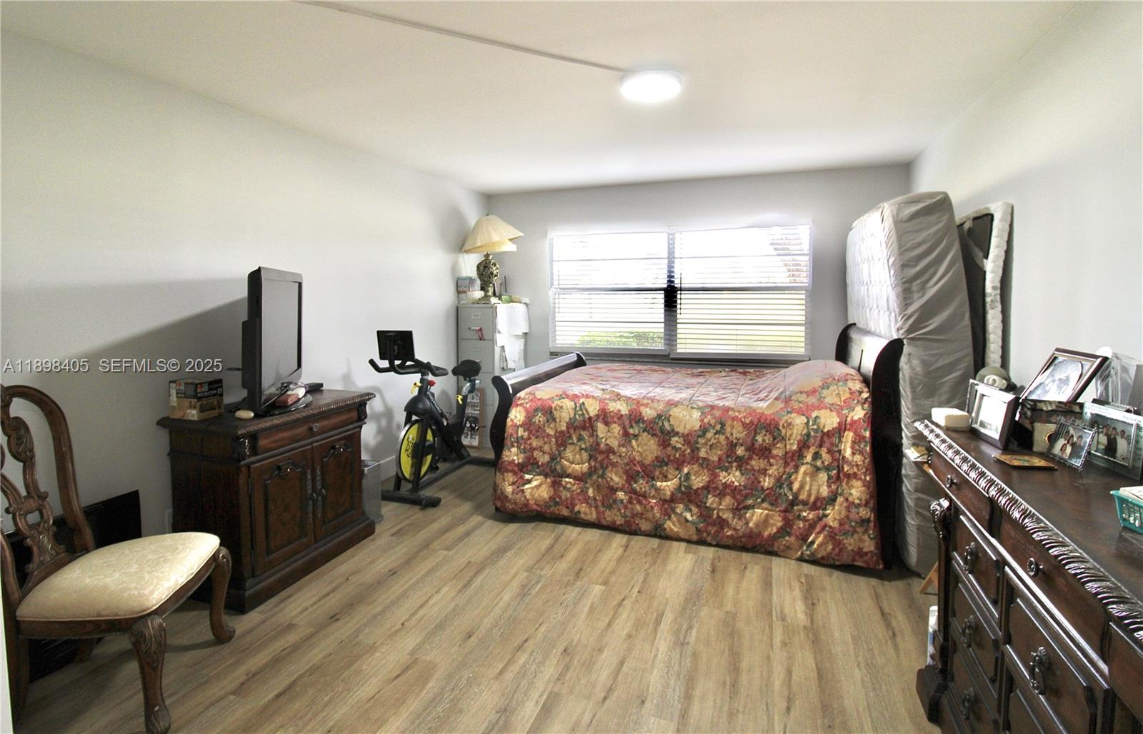 CAMBRIDGE AT CENTURY VILL - Residential