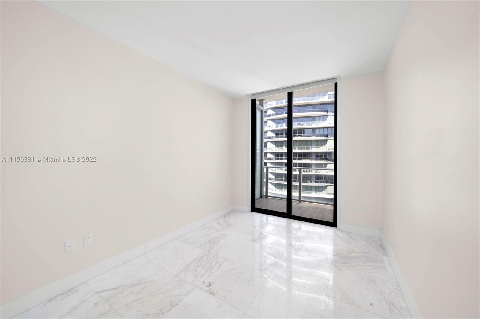 1010 BRICKELL CONDO - Residential Lease