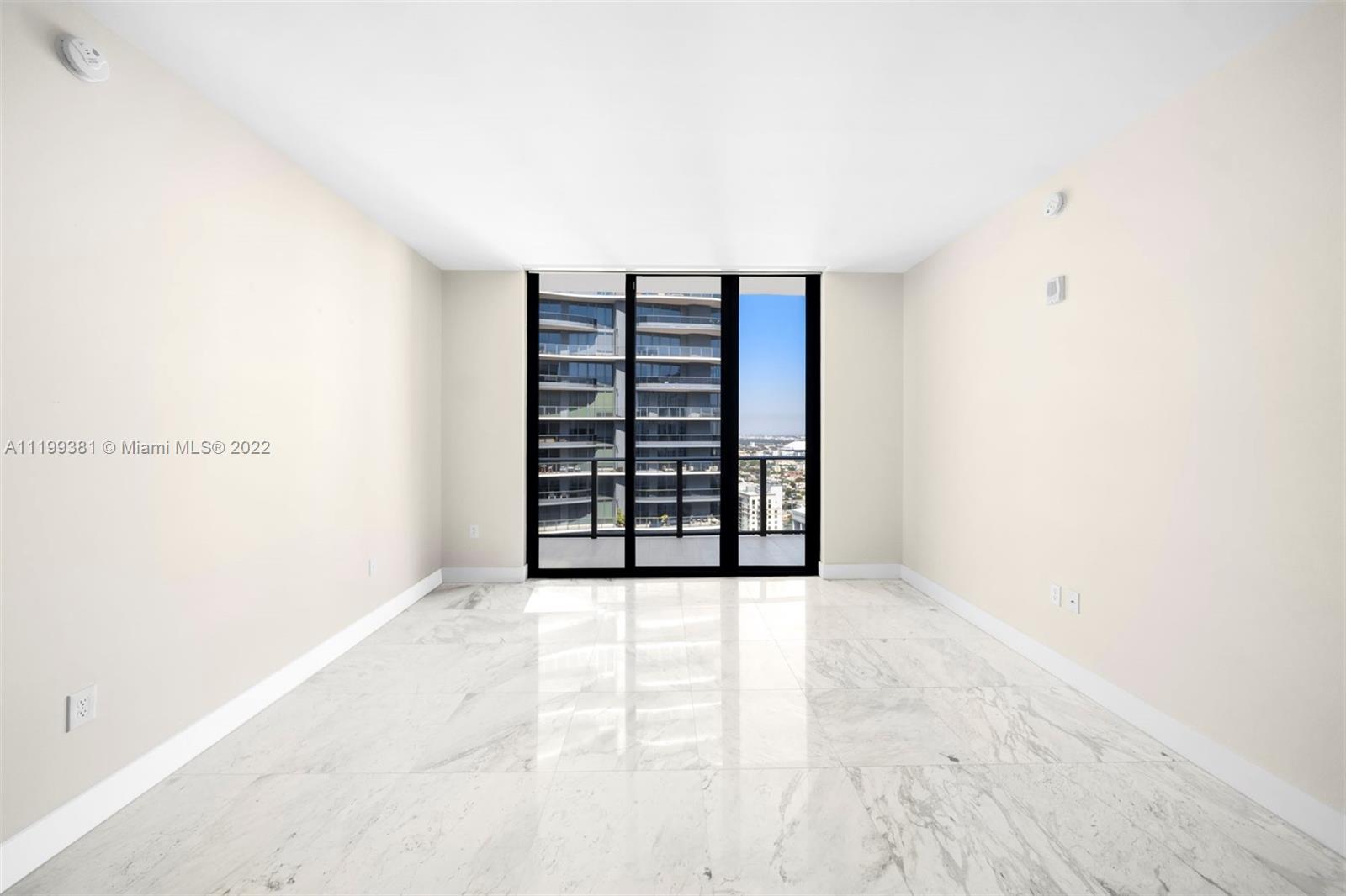 1010 BRICKELL CONDO - Residential Lease