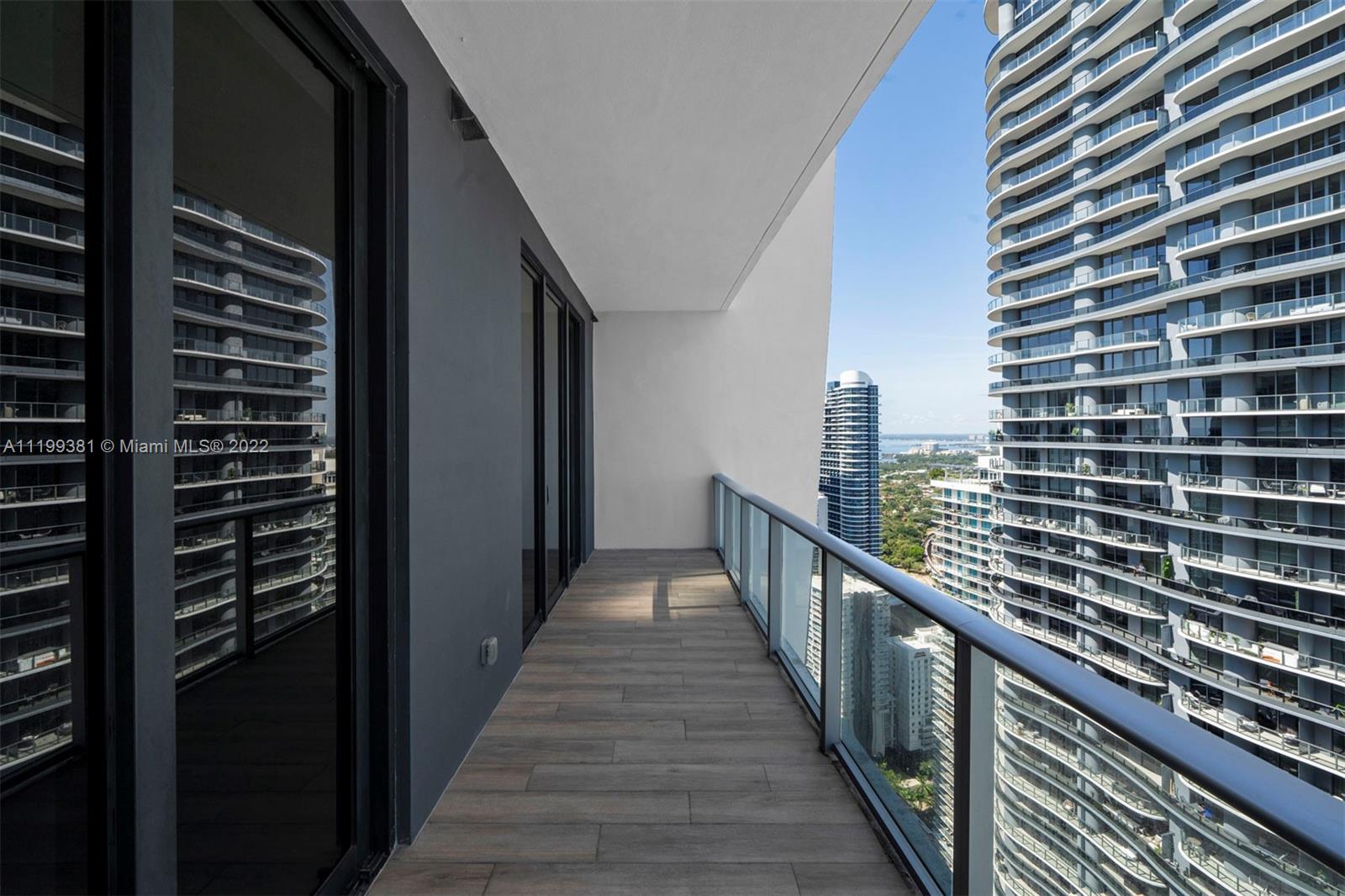 1010 BRICKELL CONDO - Residential Lease