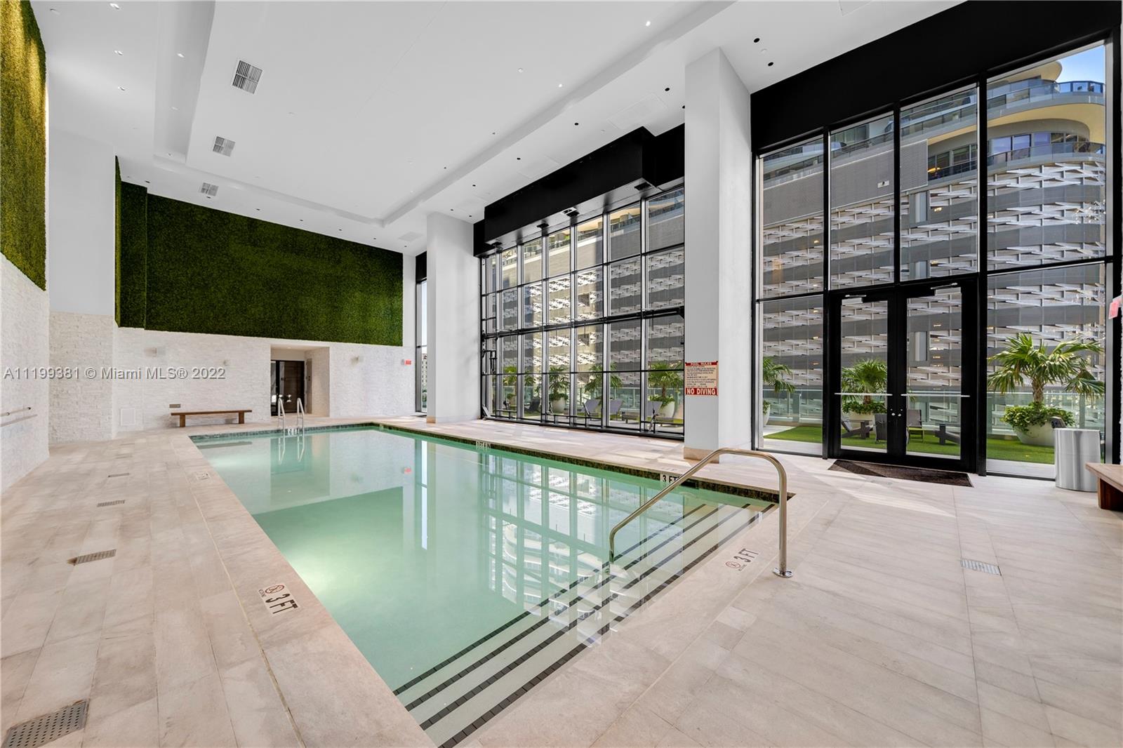 1010 BRICKELL CONDO - Residential Lease