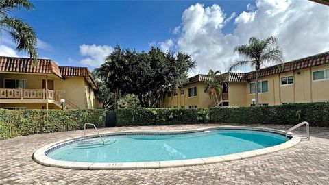 A home in Lauderdale Lakes