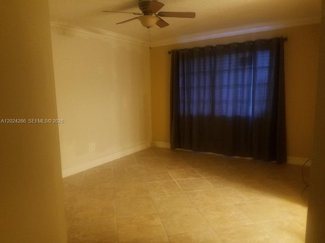 TOWNHOMES OF MONTEREY - Residential Lease