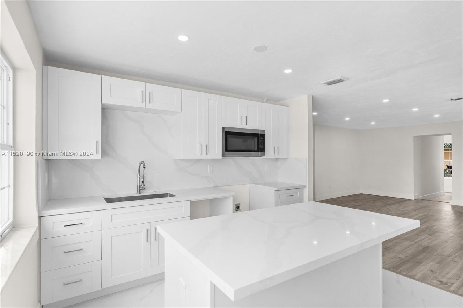 CAROL CITY 2ND ADDN - Residential