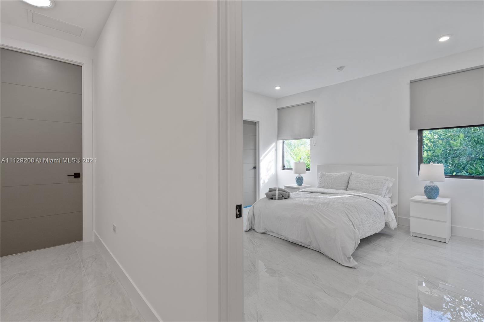 AVALON SUB - Residential Lease