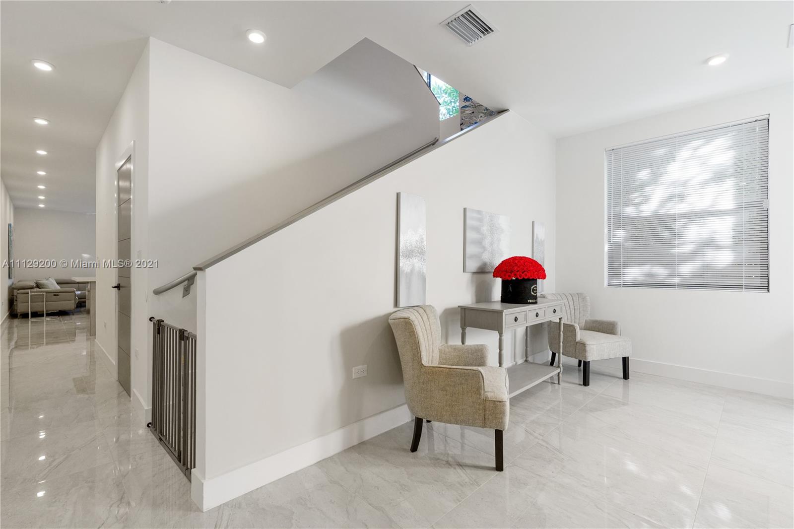 AVALON SUB - Residential Lease