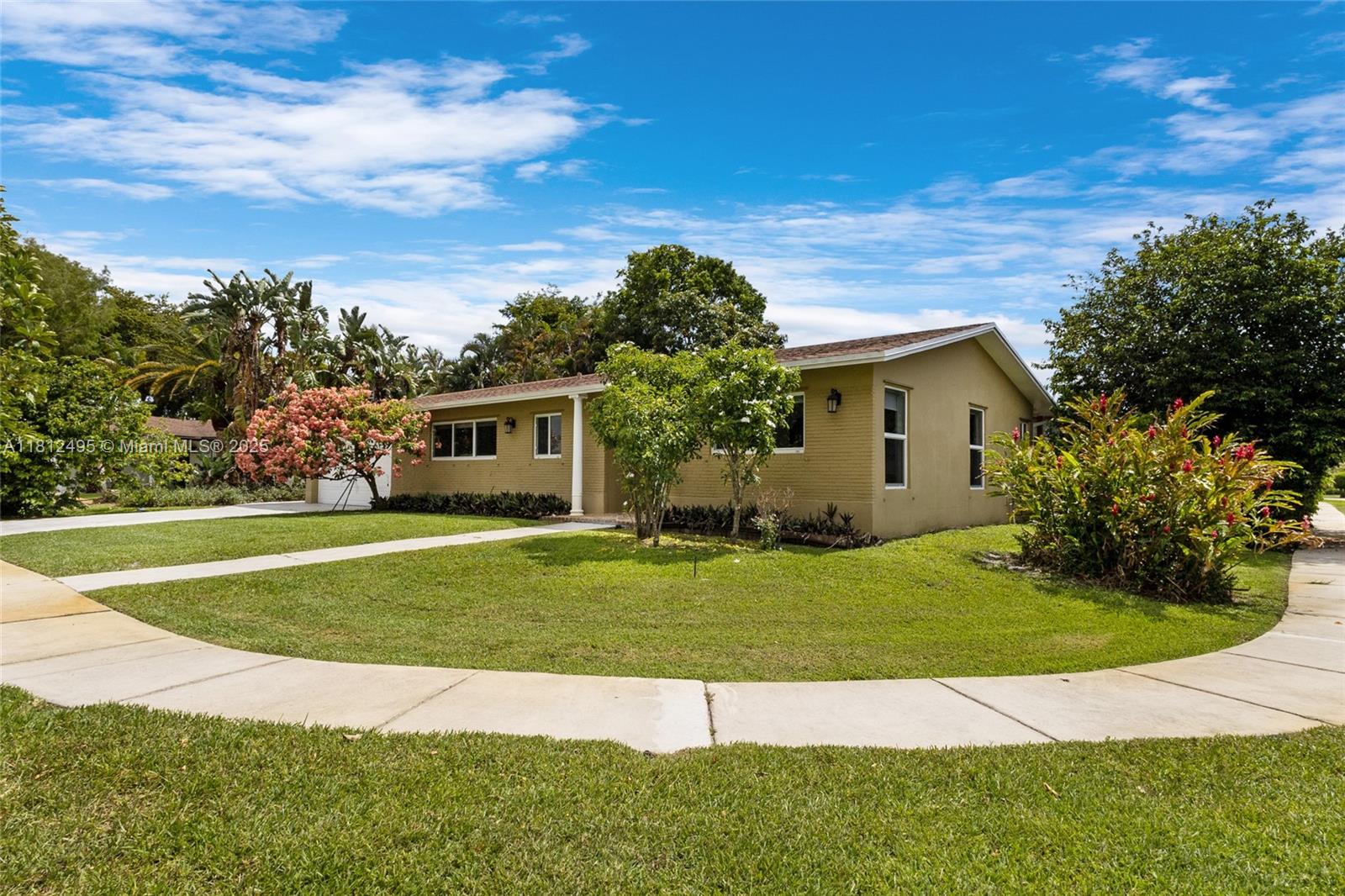 Property for Sale at 10421 Nw 21st St, Pembroke Pines, Miami-Dade County, Florida - Bedrooms: 3 
Bathrooms: 2  - $669,900