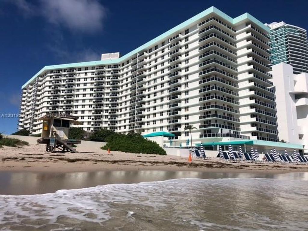 Photo of 3725 S Ocean Dr #PH03, Hollywood, FL 33019 (MLS # A12018828)