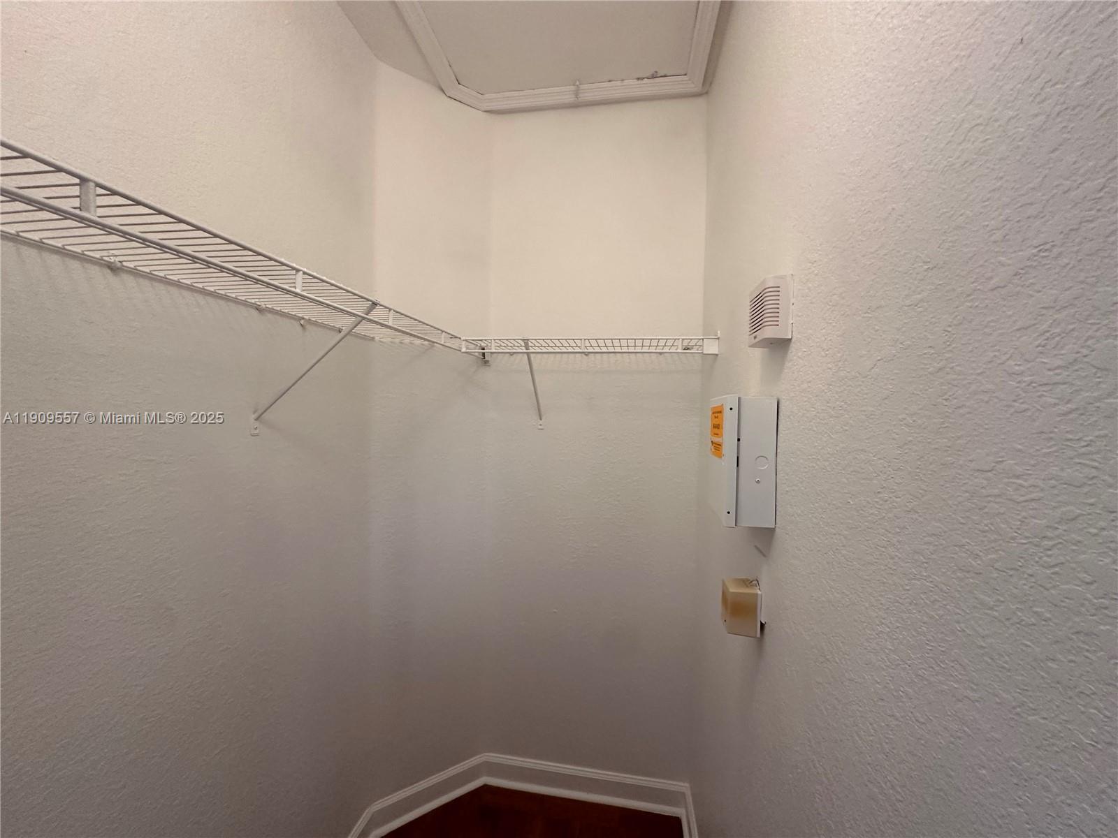 VILLAS AT CARMEL CONDO NO - Residential Lease