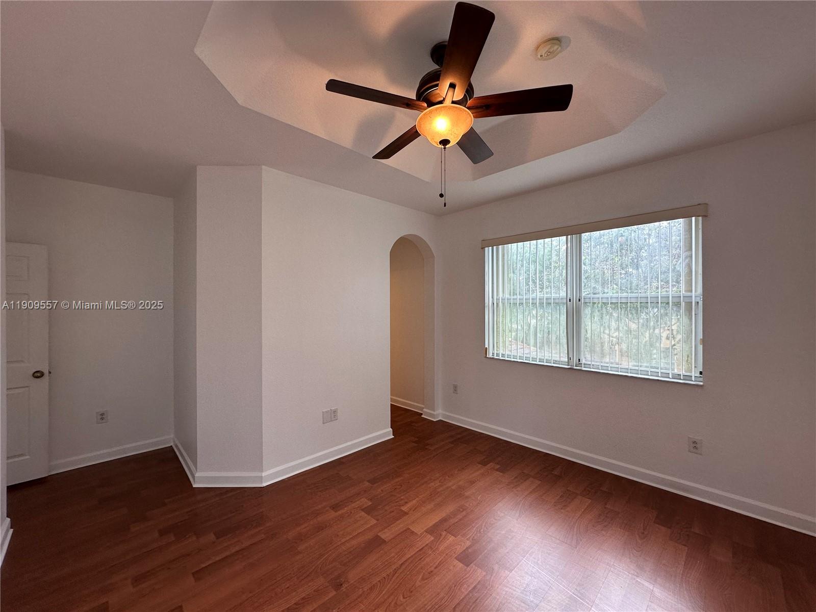 VILLAS AT CARMEL CONDO NO - Residential Lease