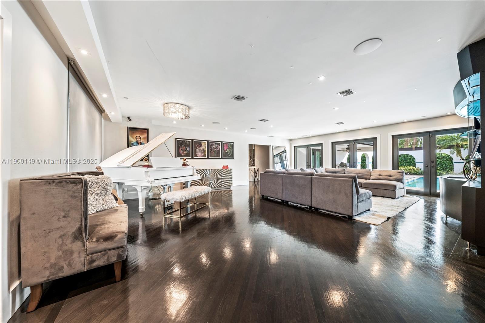 PLANTATION SECOND SEC REV - Residential Lease