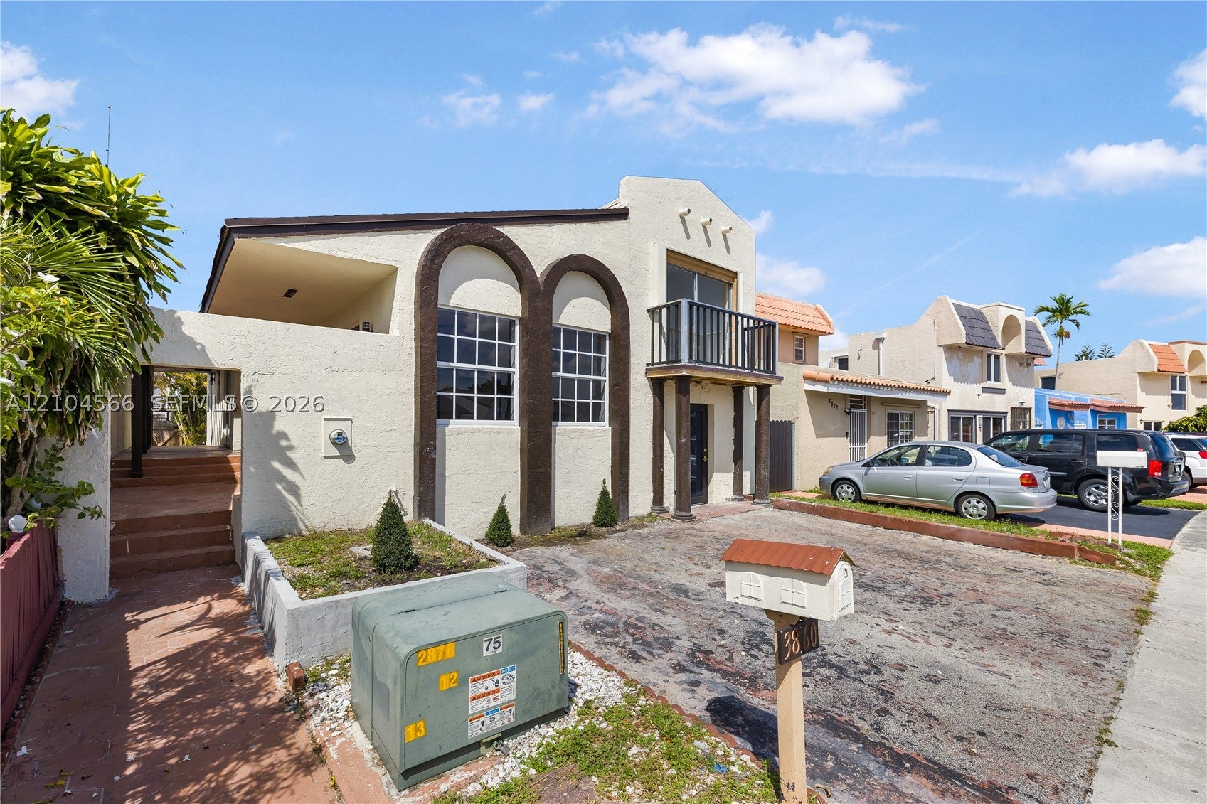 3860 W 10th Ct
