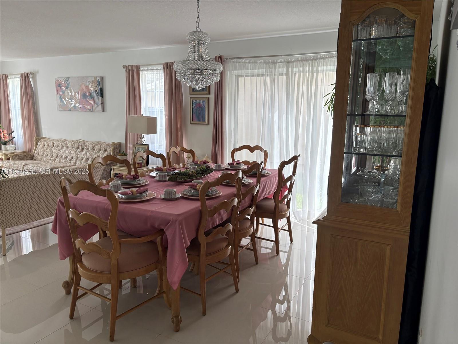 COUNTRY LAKE PARK 1ST ADD - Residential