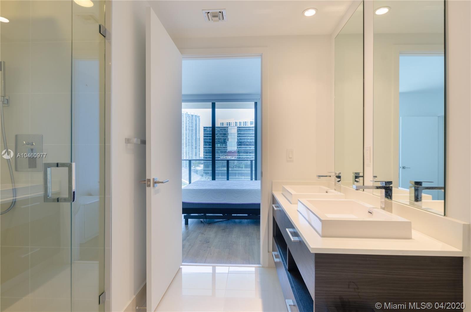 BRICKELL HEIGHTS EAST CON - Residential