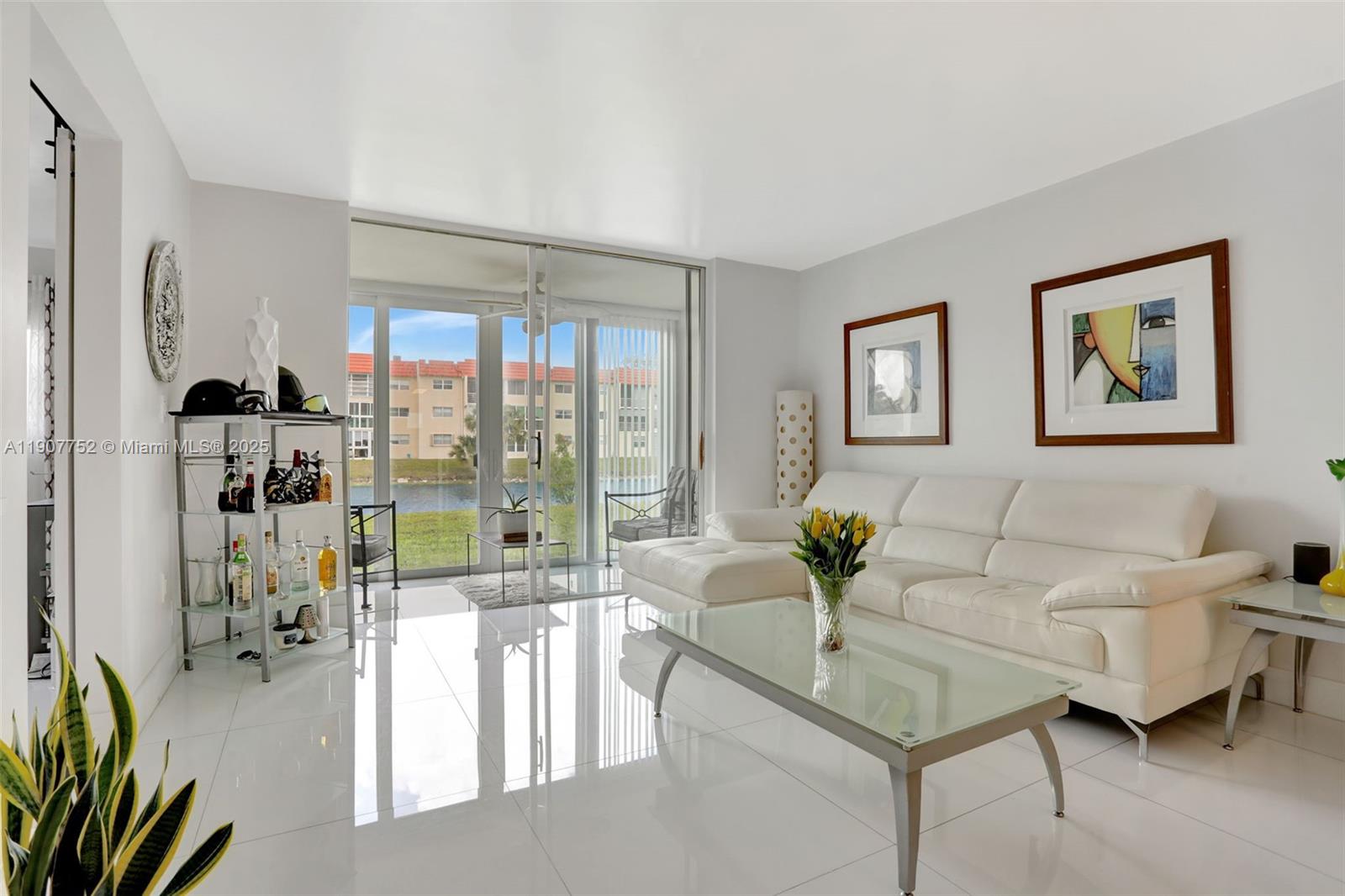 SUNRISE LAKES 17 CONDO - Residential