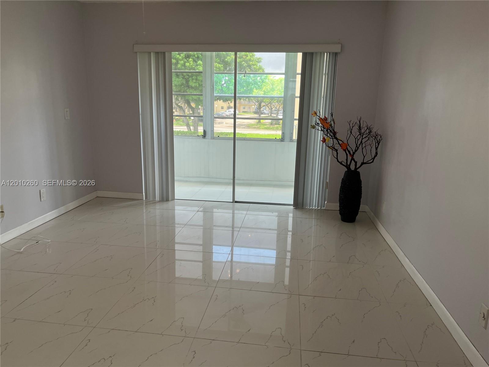 ASHBURY HOUSE - Residential Lease
