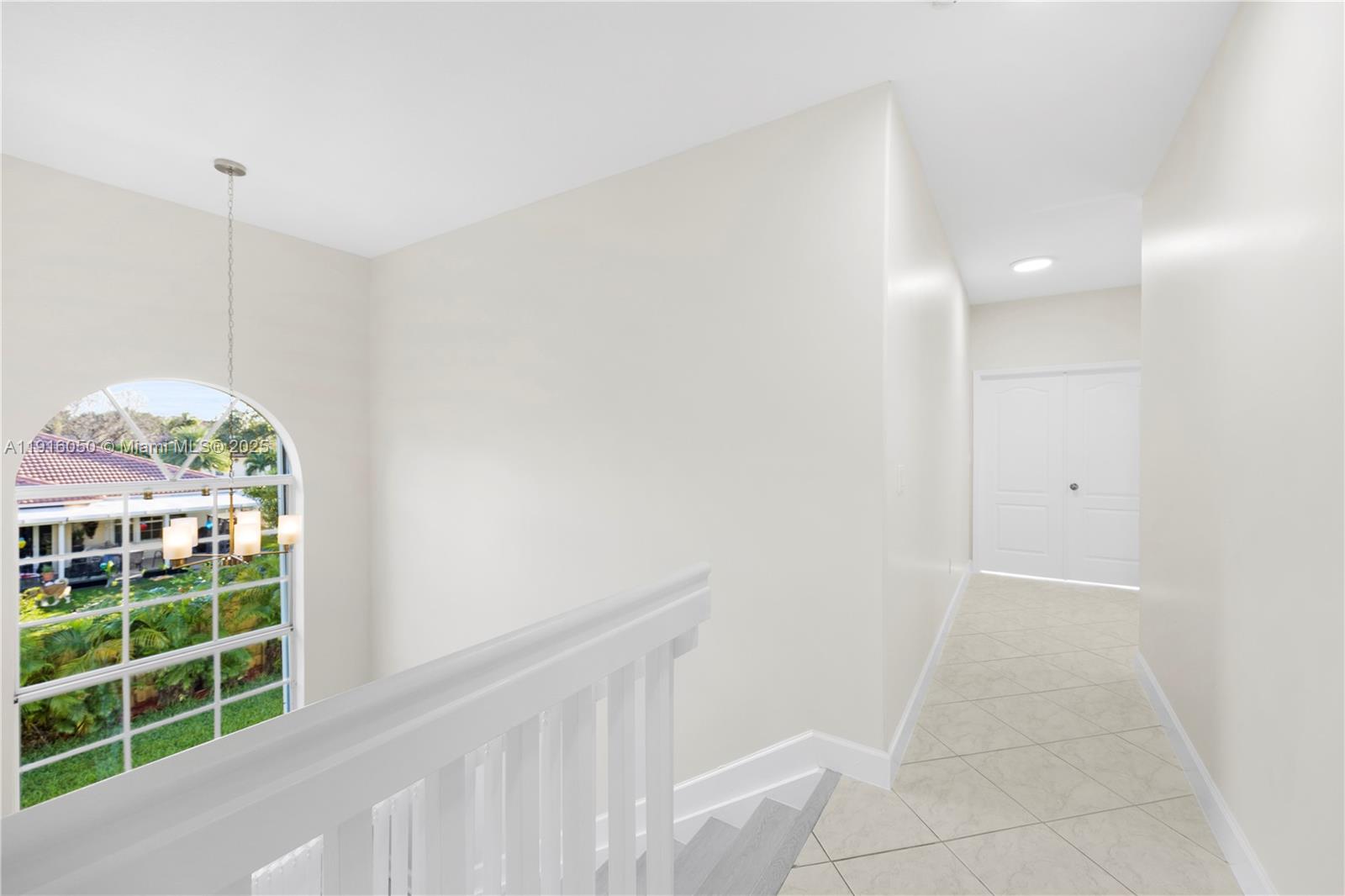 ROYAL OAKS - Residential