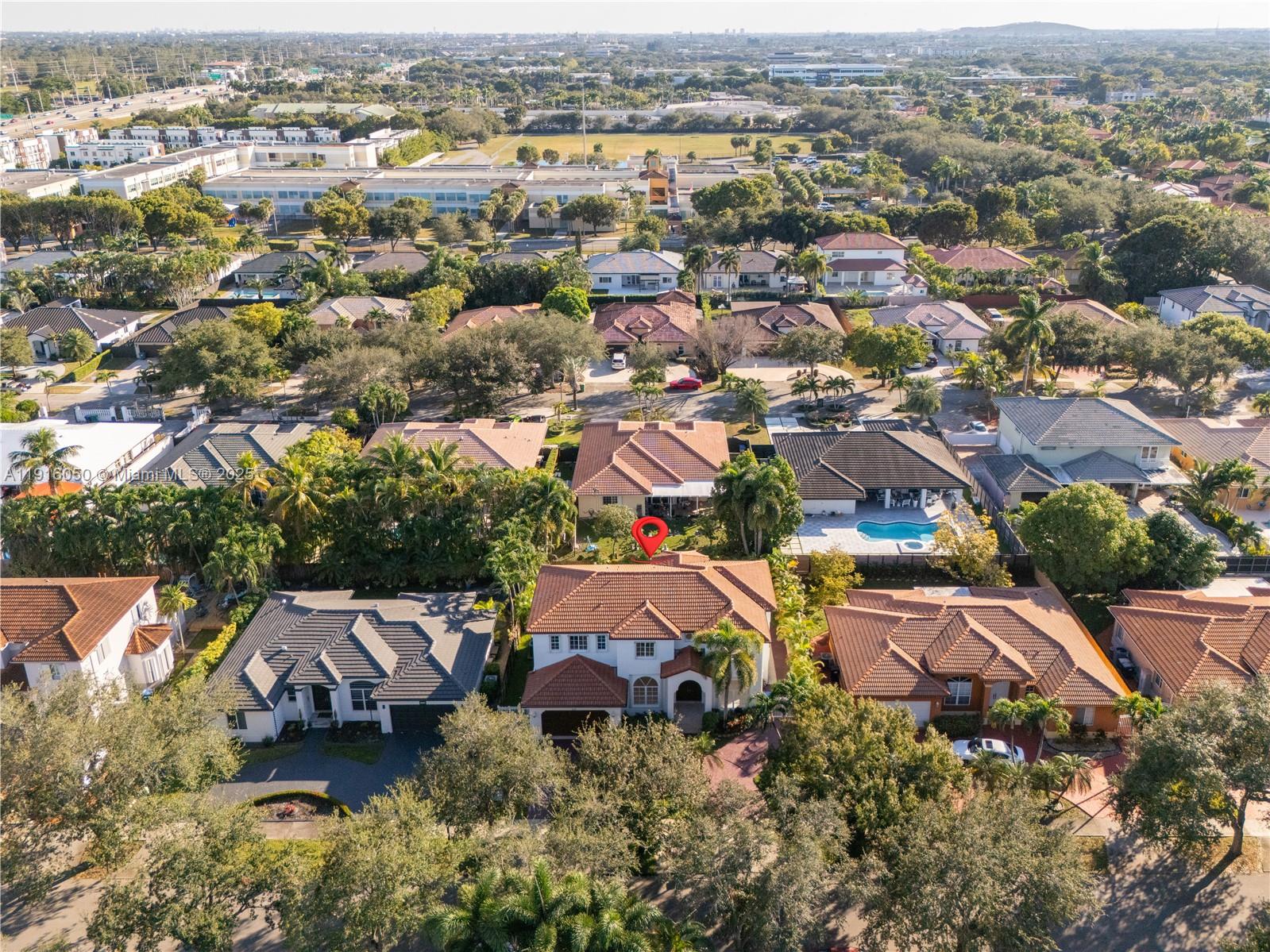 ROYAL OAKS - Residential