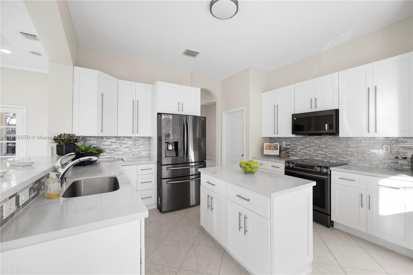 ROYAL OAKS - Residential