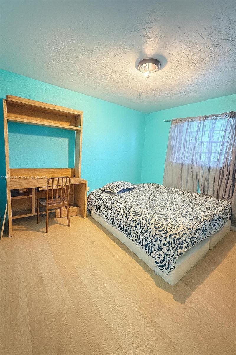 11515 SW 138th Ter