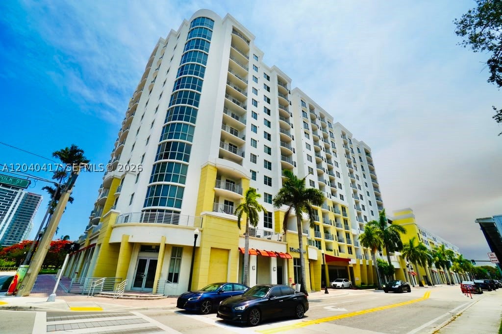 Photo of 1830 Radius Dr #1024, Hollywood, FL 33020 (MLS # A12040417)