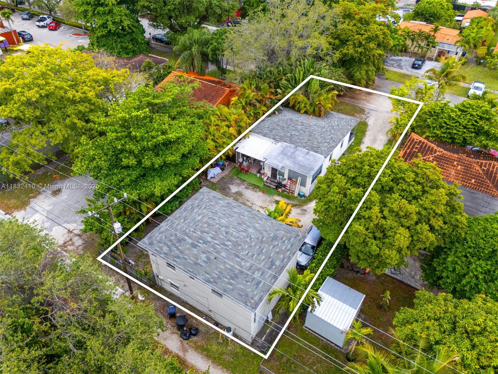 633 De Soto Dr