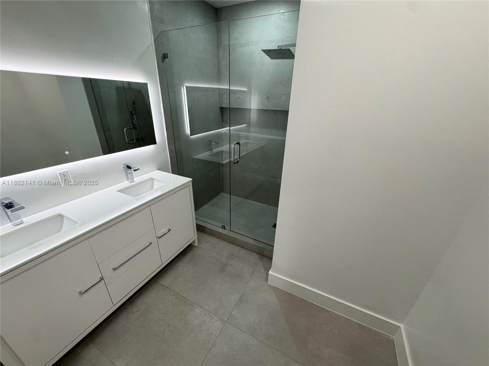 COURTYARDS TWO CONDO - Residential Lease