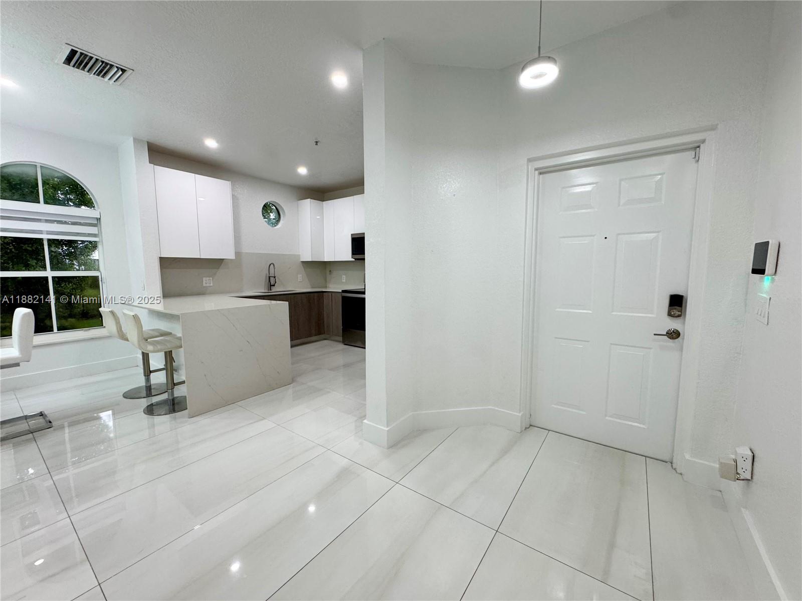 COURTYARDS TWO CONDO - Residential Lease