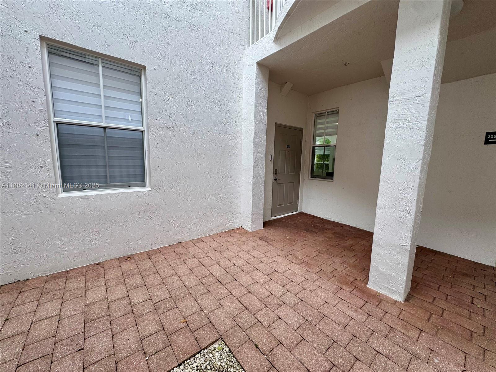 COURTYARDS TWO CONDO - Residential Lease