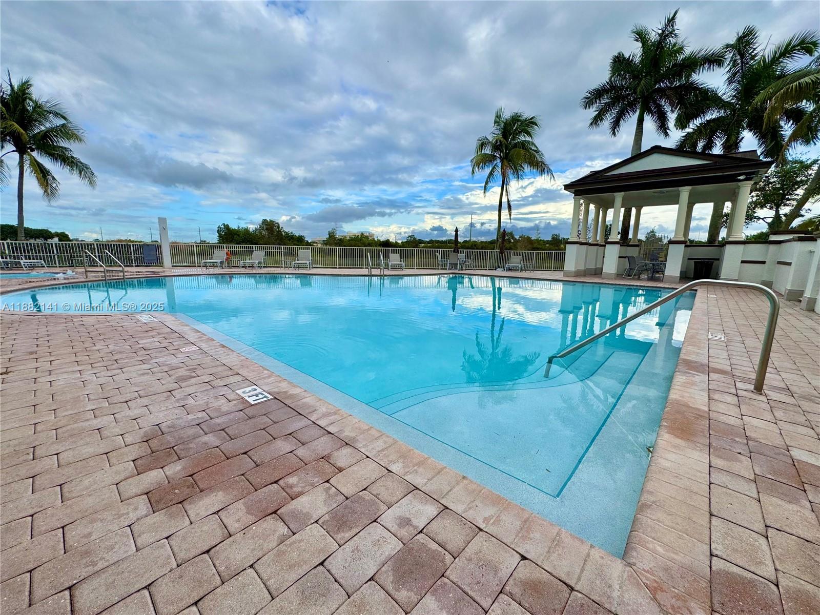 COURTYARDS TWO CONDO - Residential Lease
