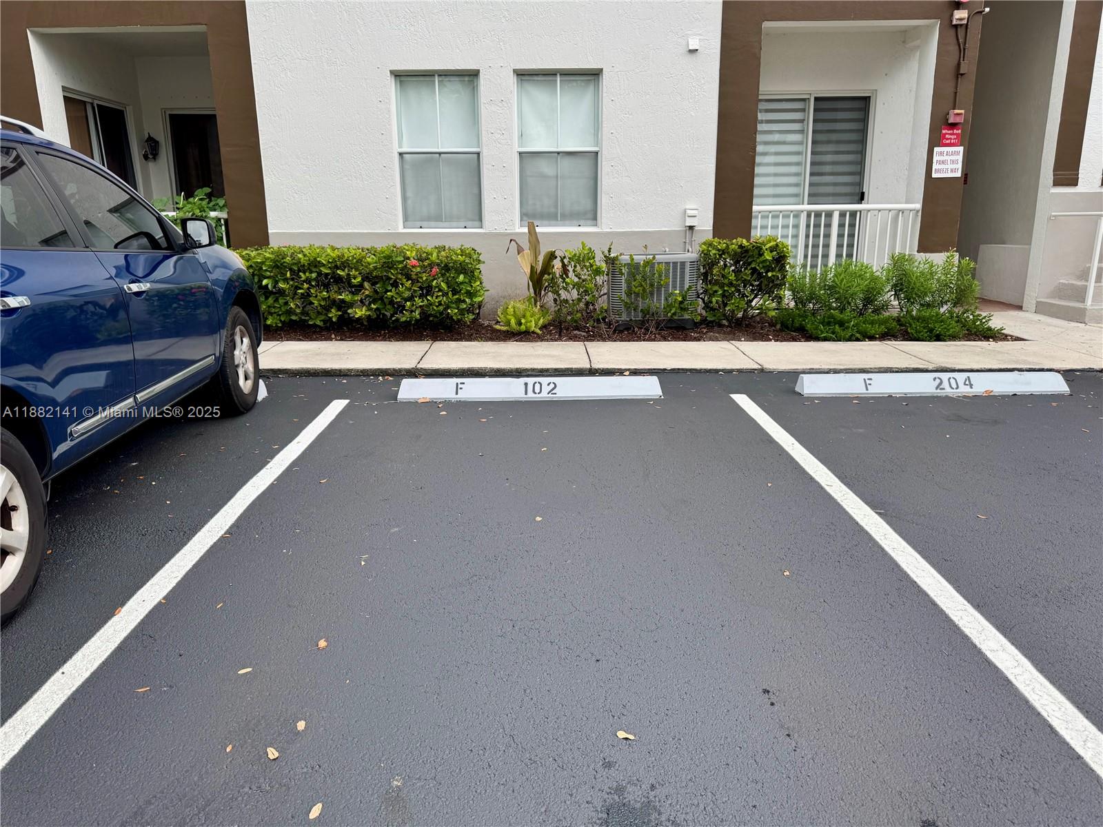 COURTYARDS TWO CONDO - Residential Lease