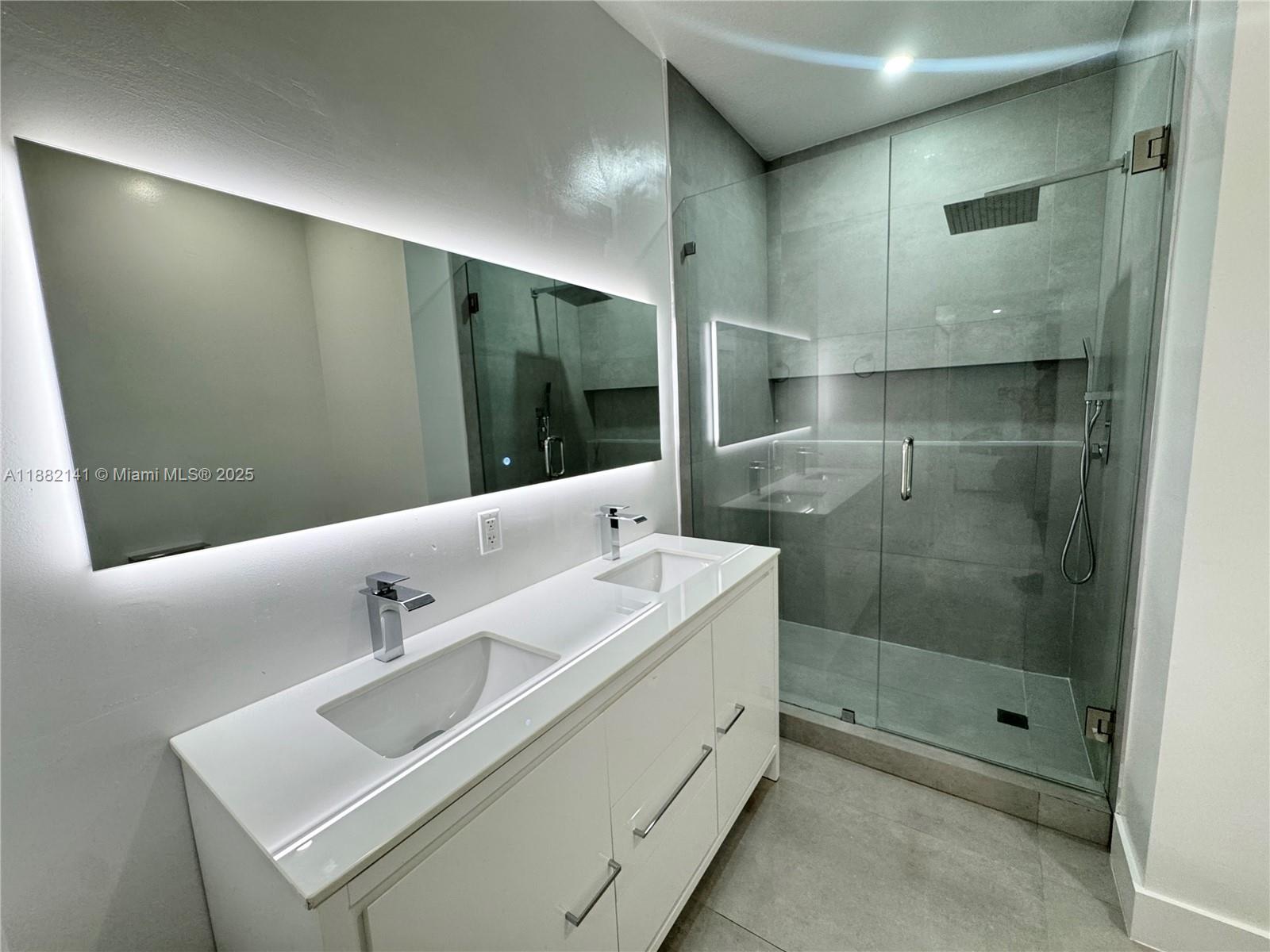 COURTYARDS TWO CONDO - Residential Lease