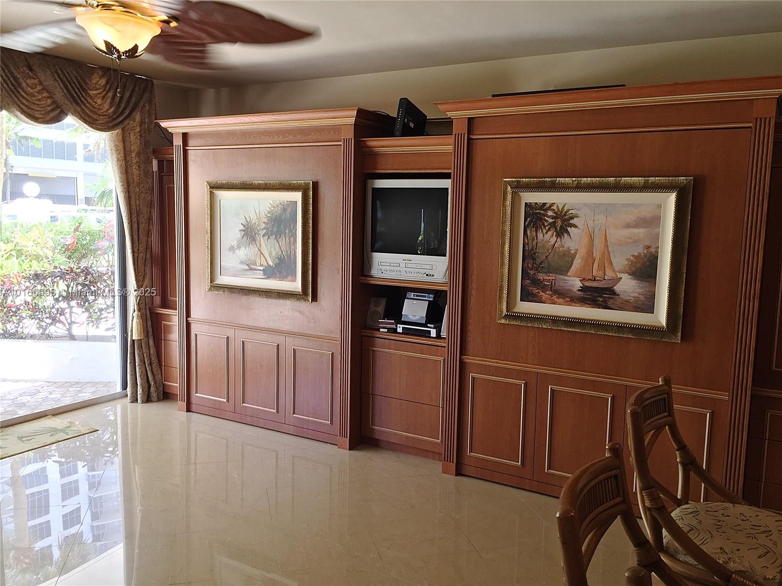 Alexander Towers Condo - Residential Lease