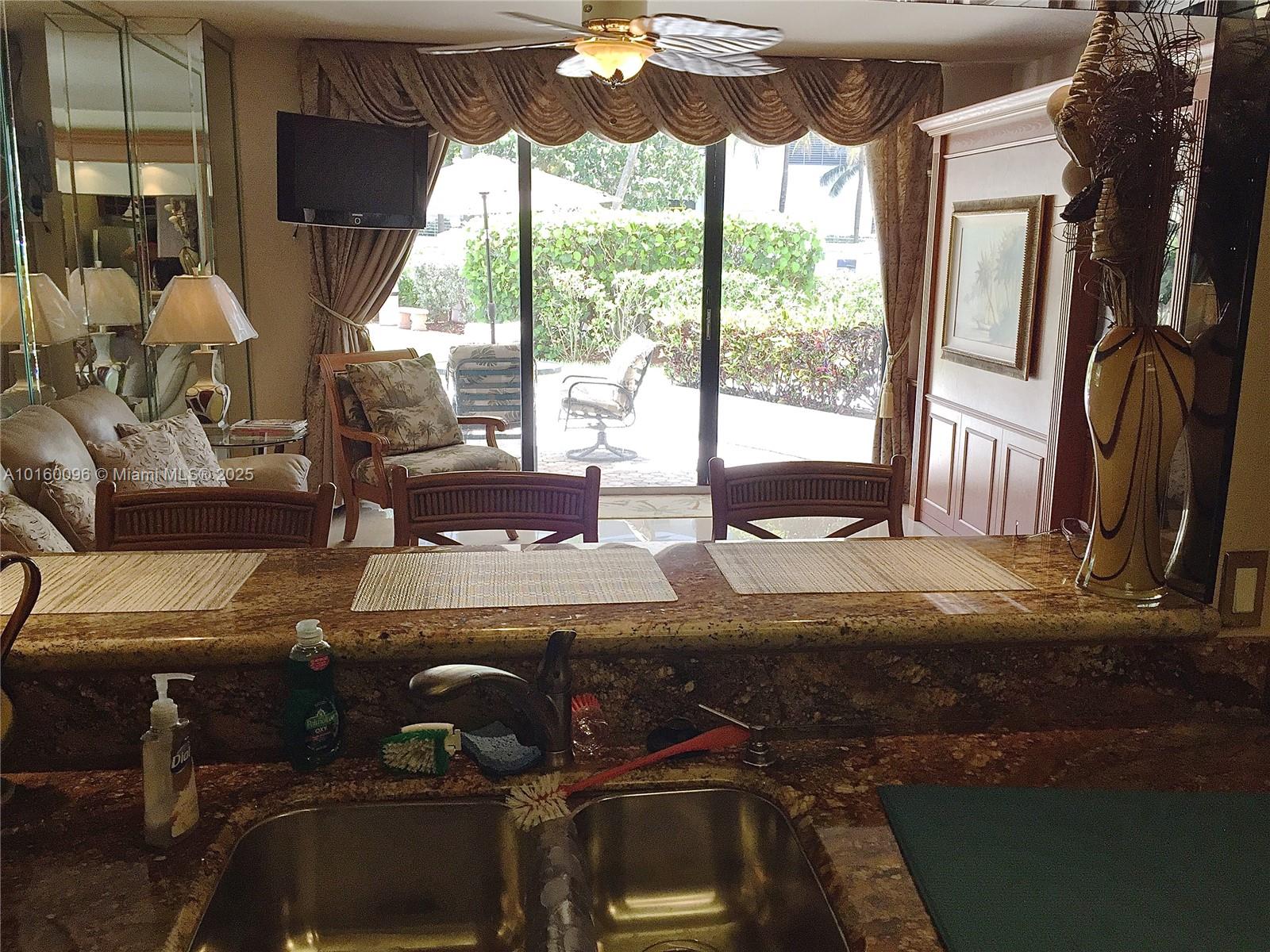 Alexander Towers Condo - Residential Lease