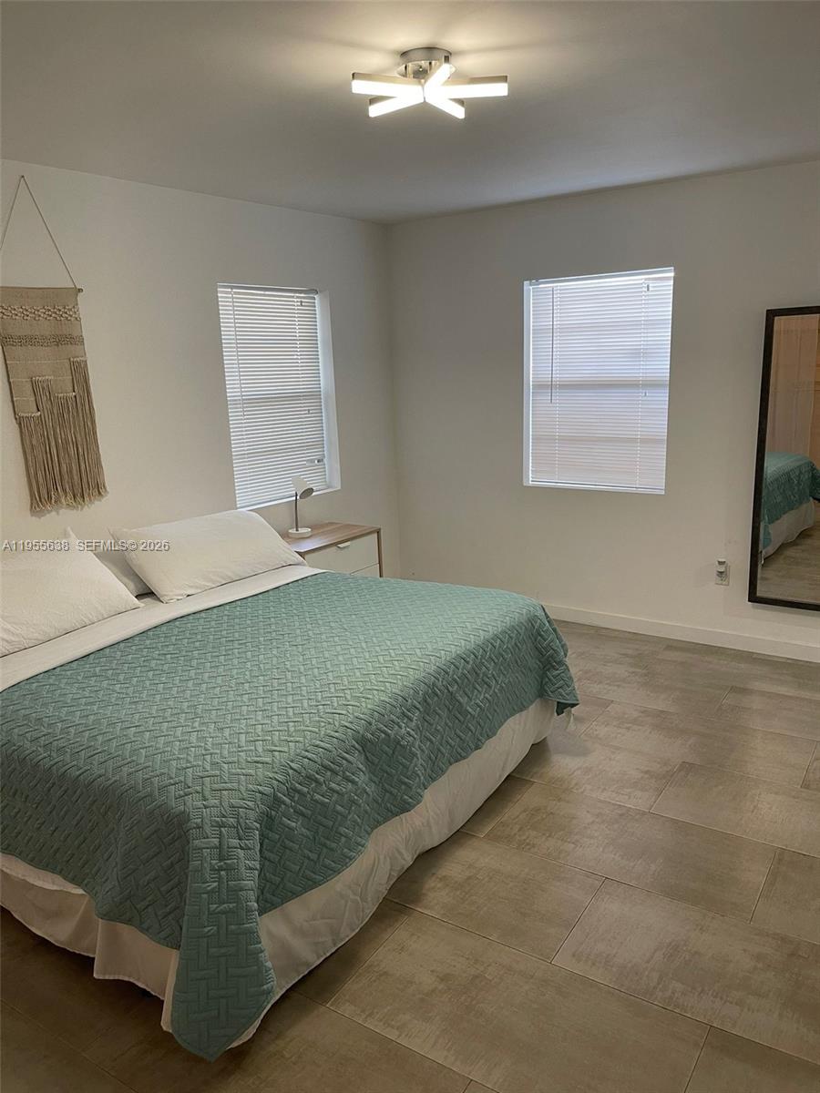 RIVERDALE - Residential