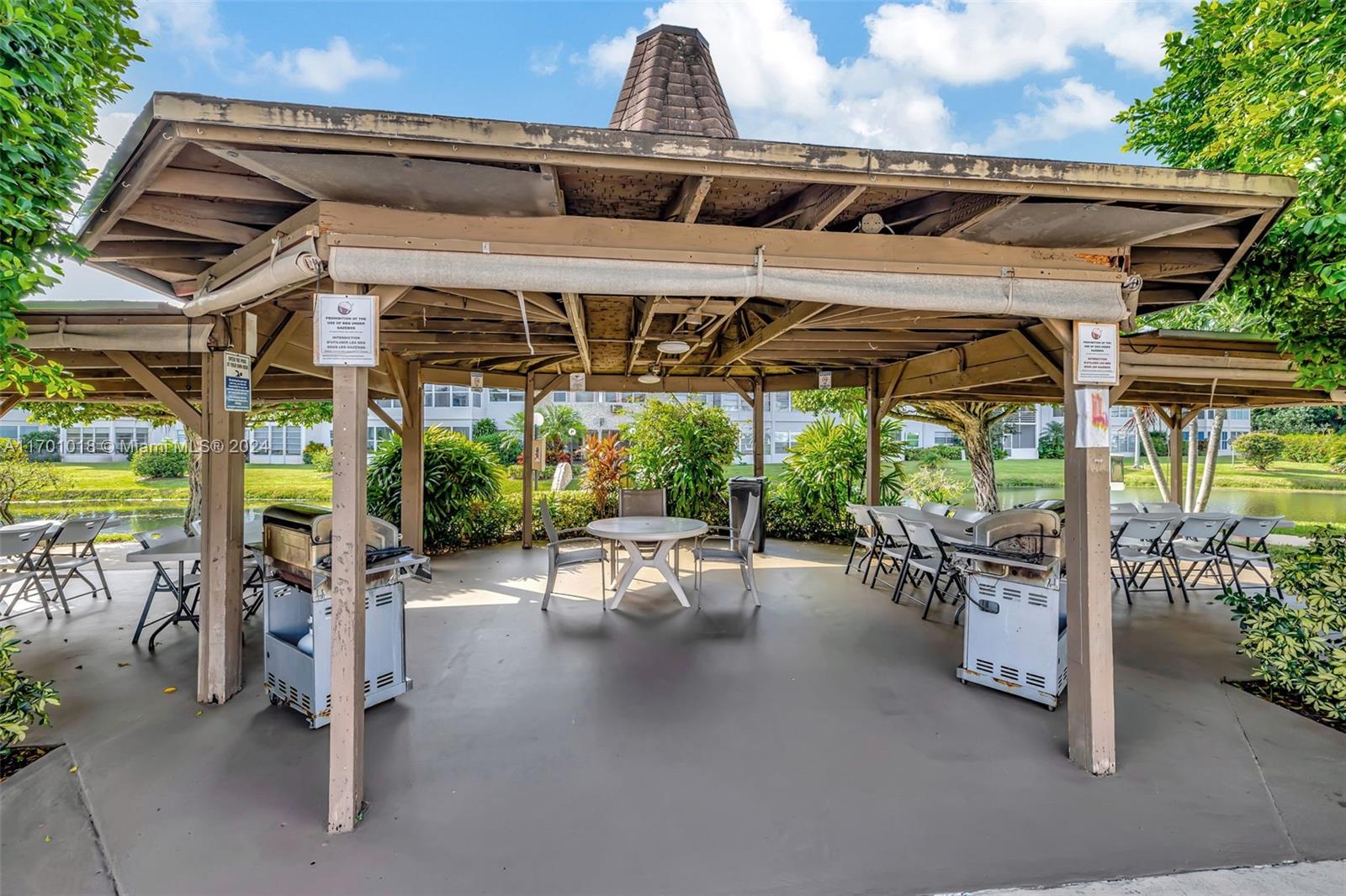 ROSE GARDENS CONDO - Residential