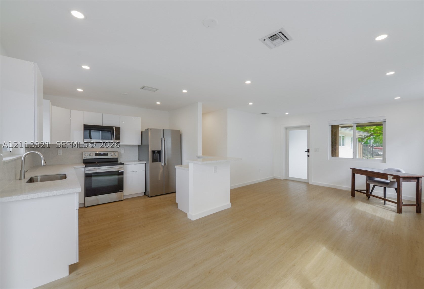 350 SW 17th Rd 350