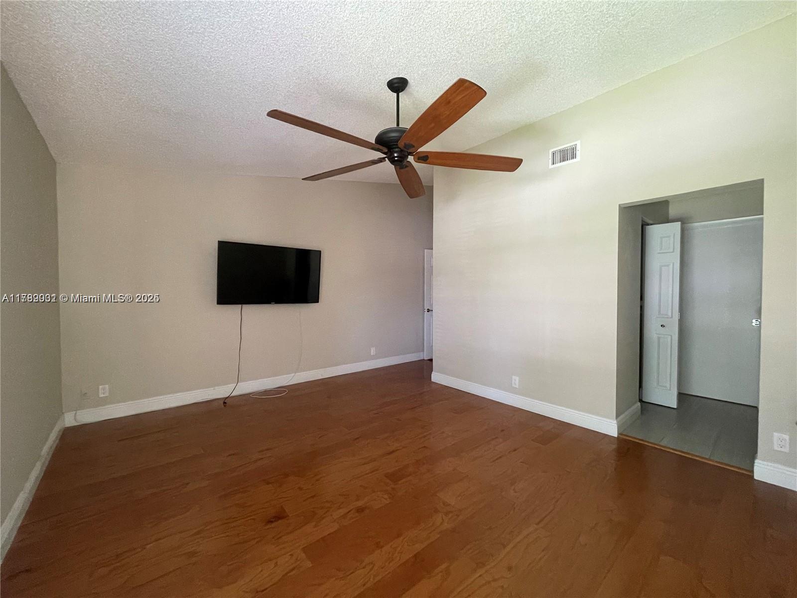 BOCA DELRAY I-III CONDO S - Residential