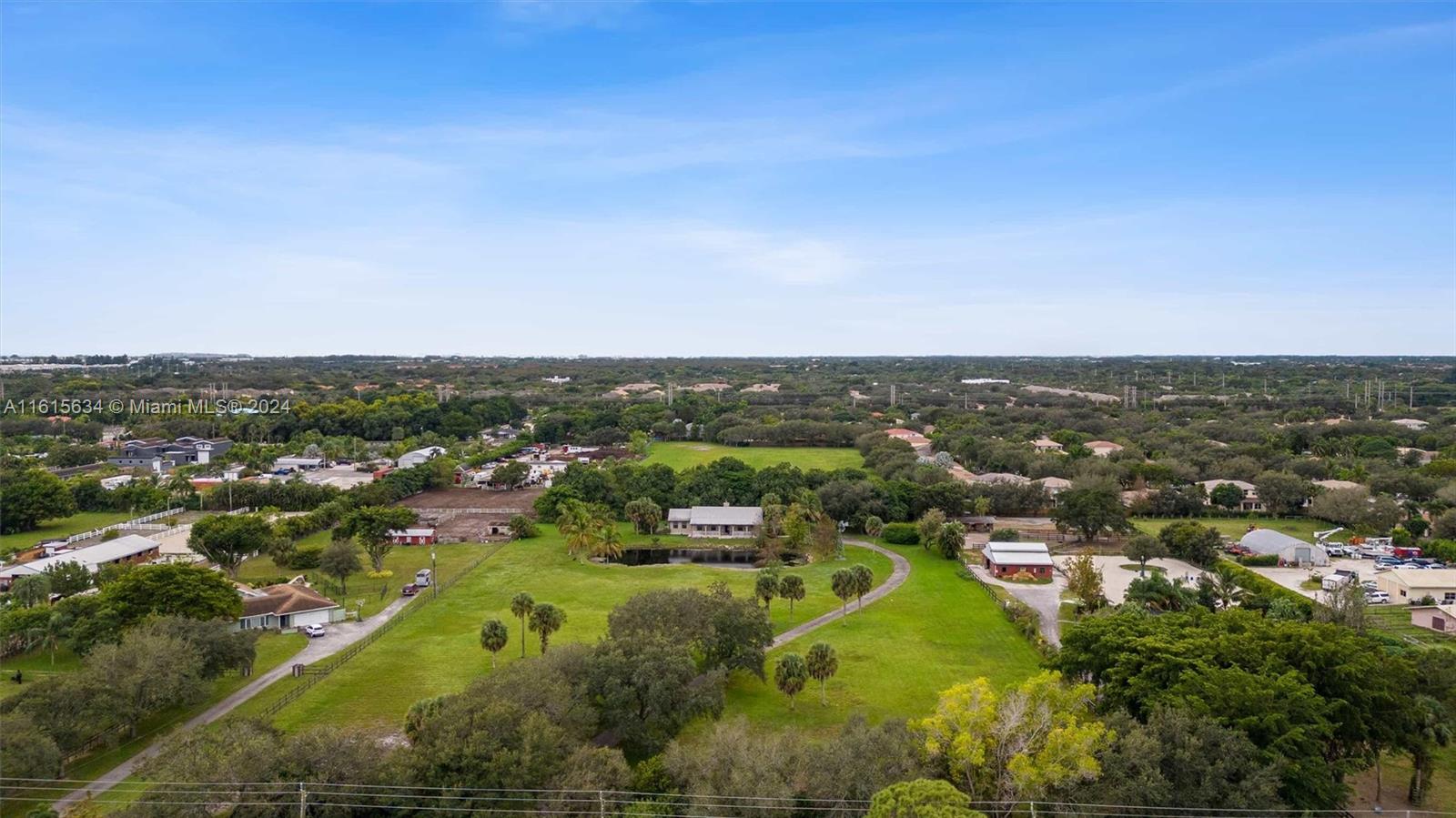 PALM BEACH FARMS - Residential