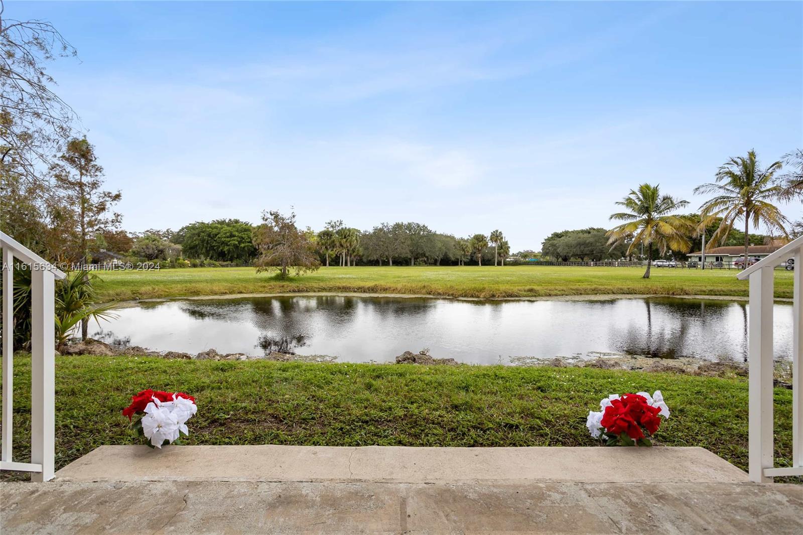 PALM BEACH FARMS - Residential