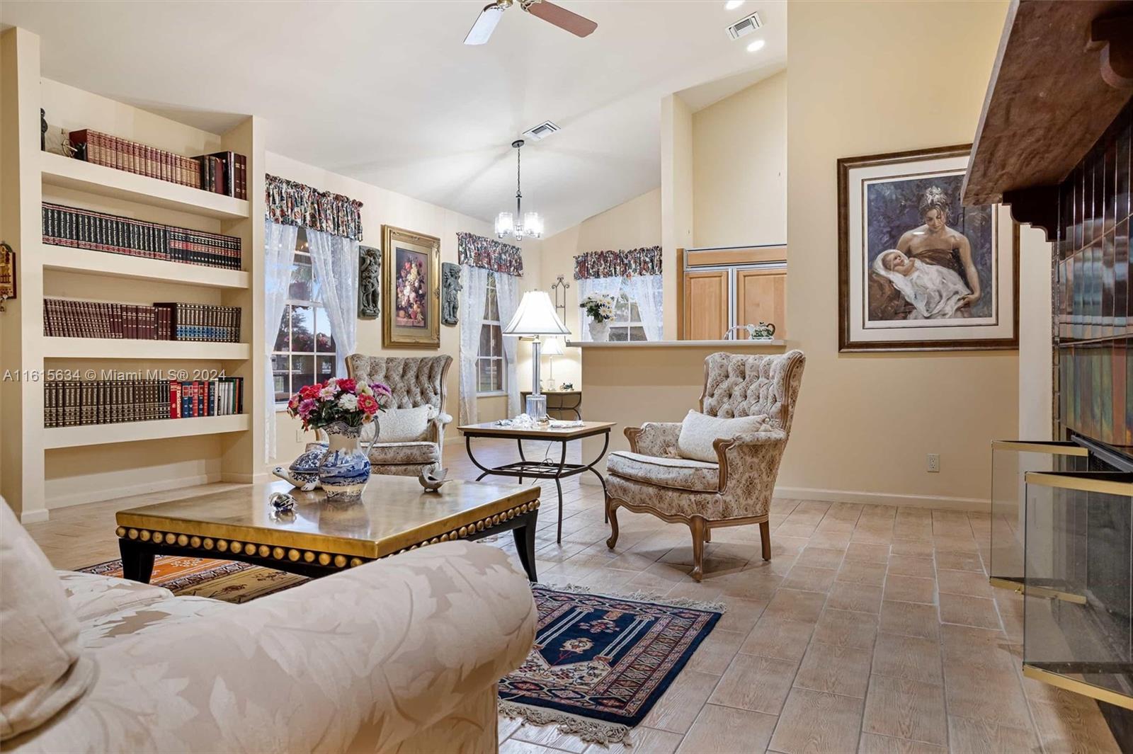 PALM BEACH FARMS - Residential