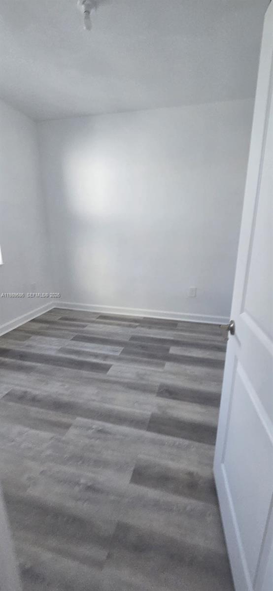 SILVER PALM RESIDENTIAL H - Residential Lease