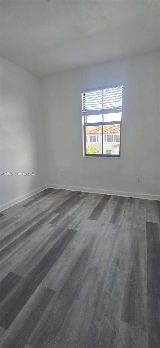 SILVER PALM RESIDENTIAL H - Residential Lease