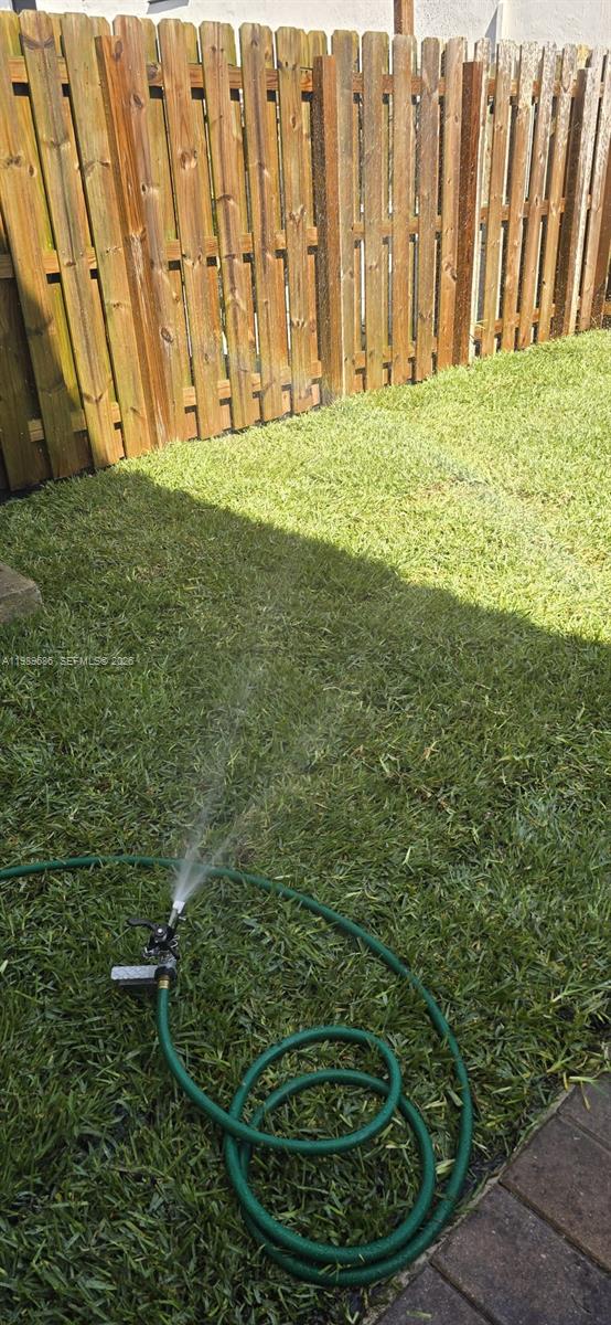 SILVER PALM RESIDENTIAL H - Residential Lease