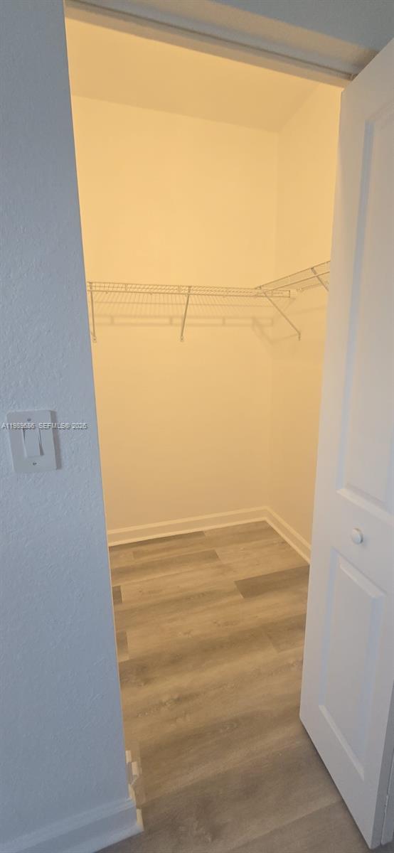 SILVER PALM RESIDENTIAL H - Residential Lease