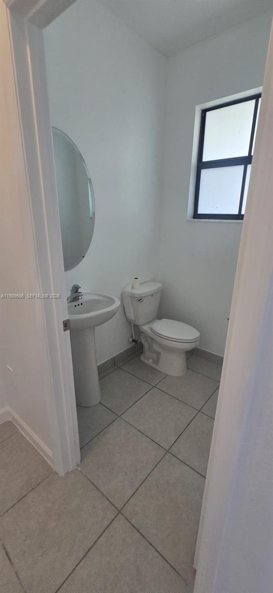 SILVER PALM RESIDENTIAL H - Residential Lease