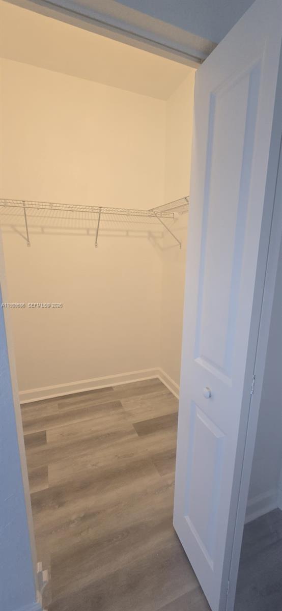 SILVER PALM RESIDENTIAL H - Residential Lease