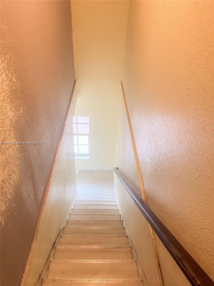 DENNIS DEV TOWNHOUSES - Residential