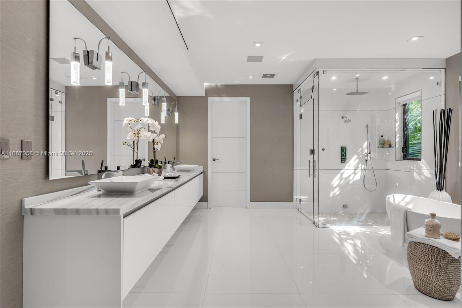 BAL HARBOUR RESIDENTIAL S - Residential