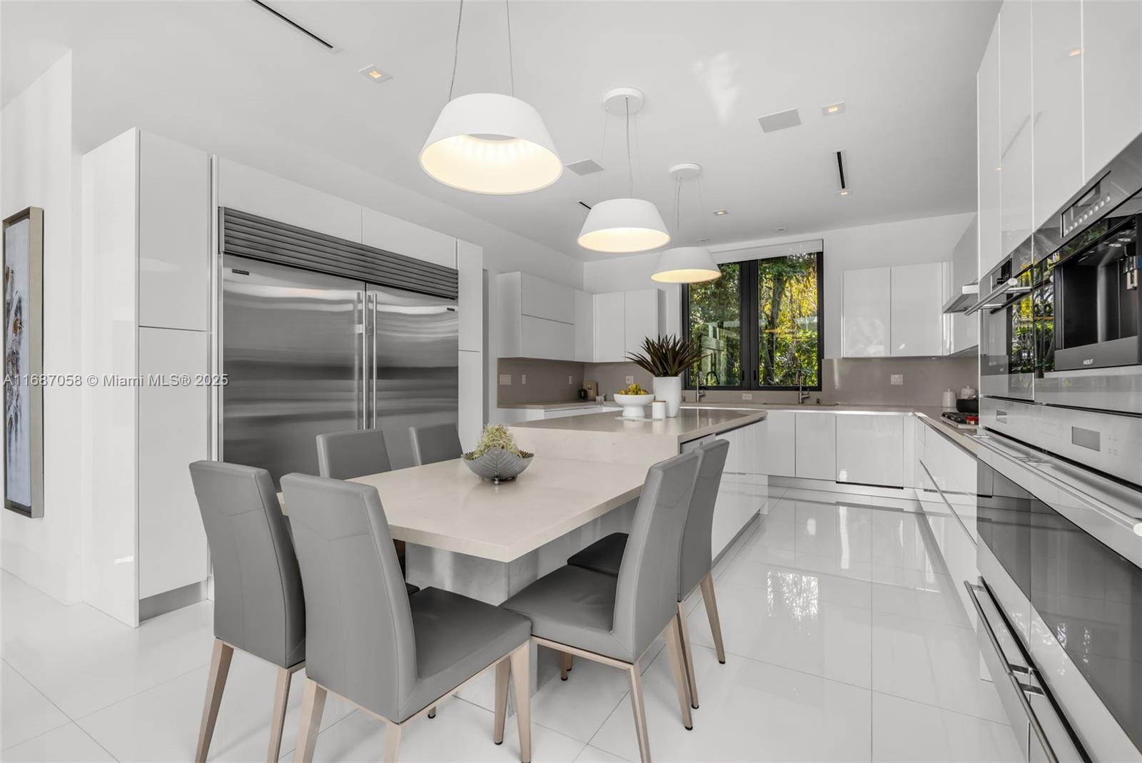 BAL HARBOUR RESIDENTIAL S - Residential